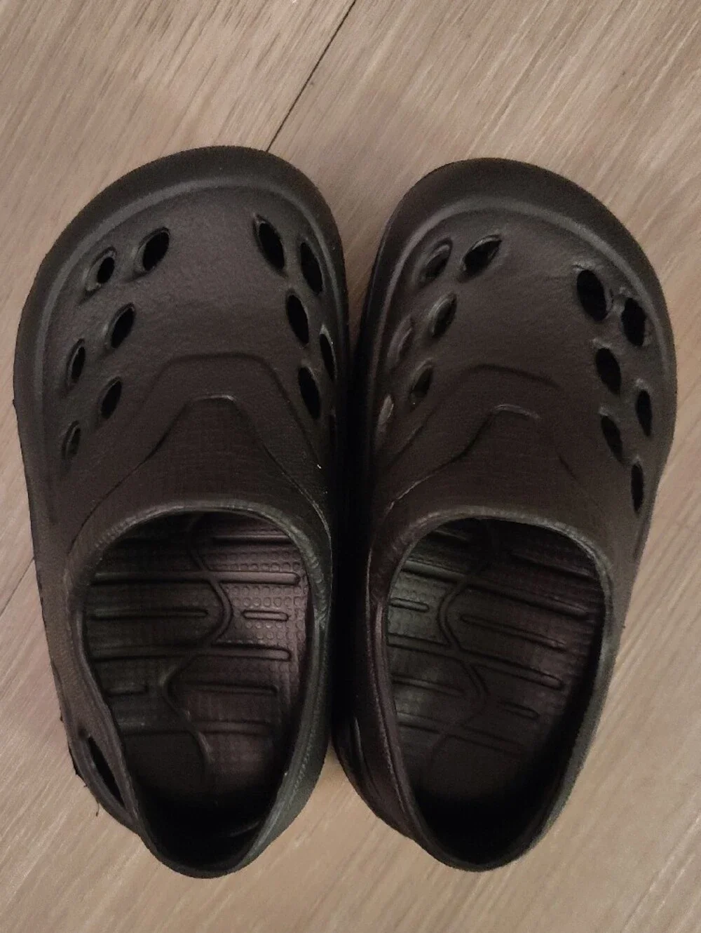 Kids Black Slip-On Water Shoes — Lightweight Water-Ready Clog